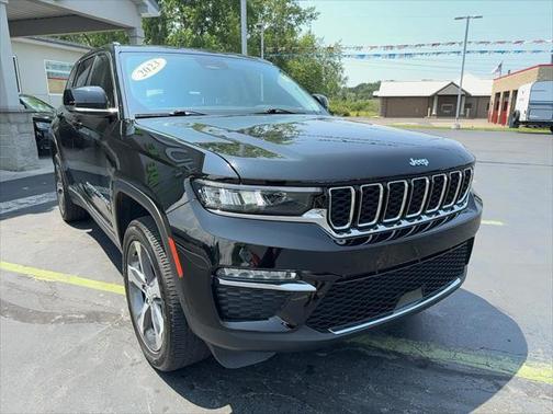 2023 Jeep Grand Cherokee 4xe Base
