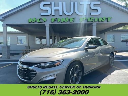 2022 Chevrolet Malibu FWD LT