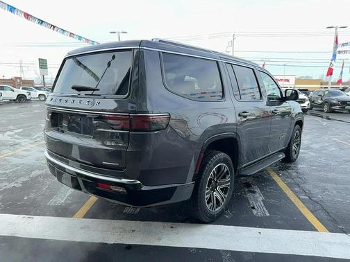 2022 Jeep Wagoneer Series III 4x4