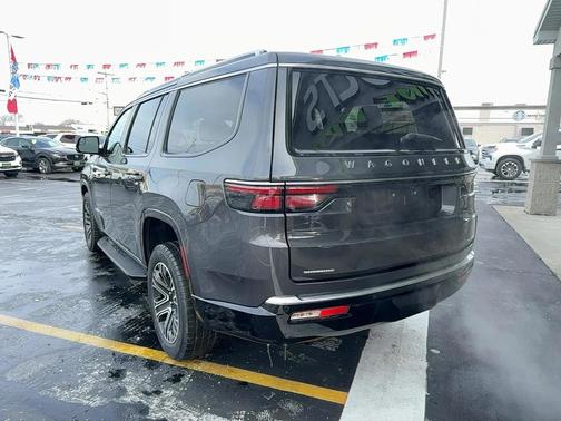 2022 Jeep Wagoneer Series III 4x4