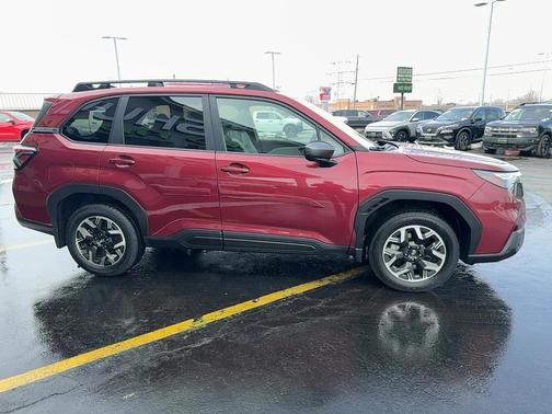 2025 Subaru Forester Premium