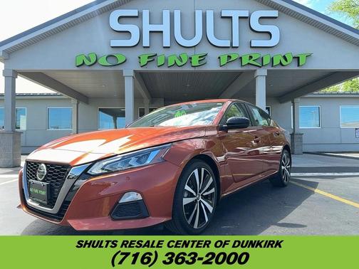 Sunset Drift Chromaflair 2022 Nissan Altima SR Intelligent AWD