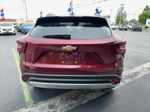 2025 Chevrolet Trax LT