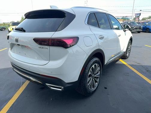 Summit White 2024 Buick Envision Preferred AWD