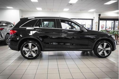 Black 2019 Mercedes-Benz GLC 350e 4MATIC