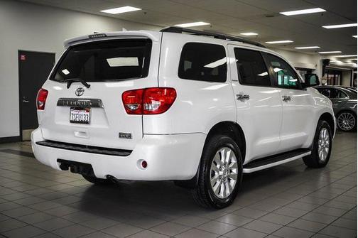 2016 Toyota Sequoia Platinum