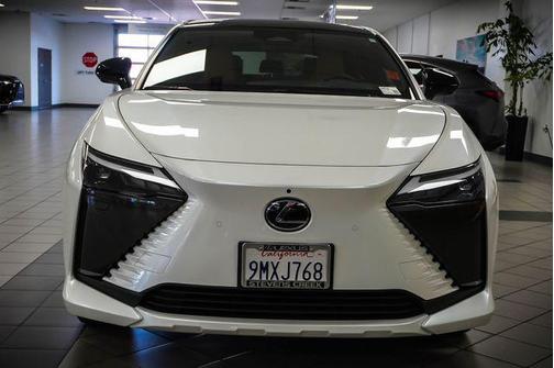 Eminent White Pearl 2024 Lexus RZ 300e Premium