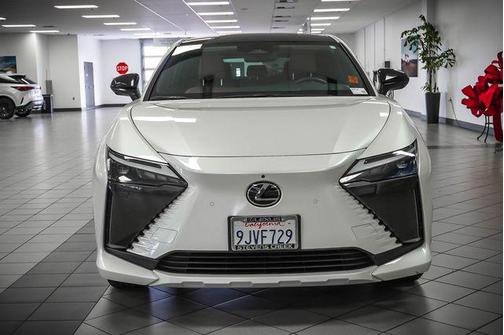 Eminent White Pearl 2023 Lexus RZ 450e Premium