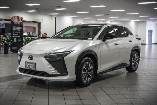 Eminent White Pearl 2023 Lexus RZ 450e Premium