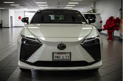 Iridium 2024 Lexus RZ 300e Premium