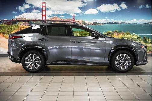 2023 Lexus RZ 450e Premium