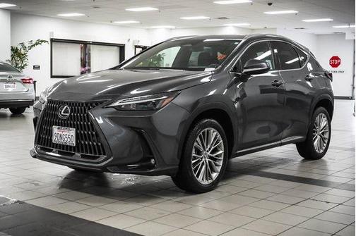 2022 Lexus NX 350h Premium