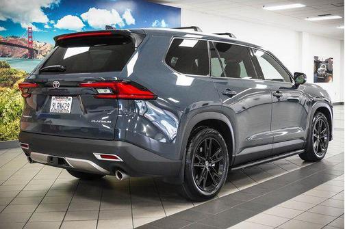 Storm Cloud 2024 Toyota Grand Highlander Hybrid Limited MAX