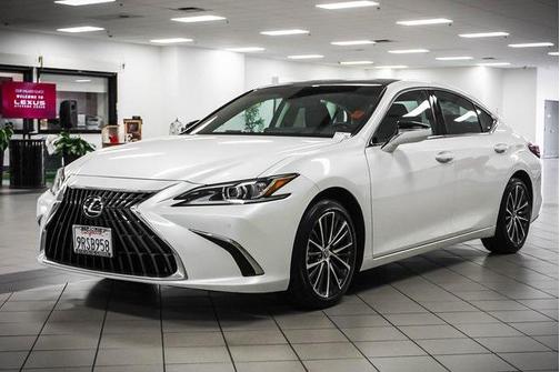 2025 Lexus ES 350 Base