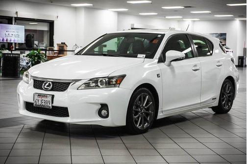 White 2013 Lexus CT 200h 200h