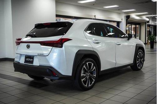 2024 Lexus UX 250h Base