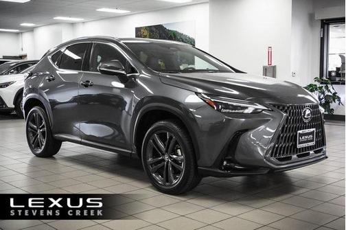 2022 Lexus NX 450h+ Luxury