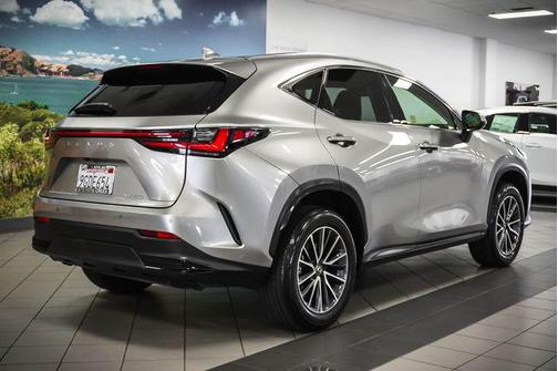 Atomic Silver 2024 Lexus NX 250 Premium