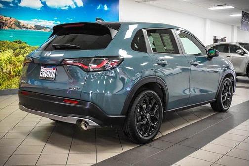 2023 Honda HR-V 2WD Sport