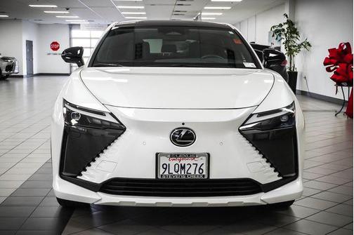 2024 Lexus RZ 450e Premium