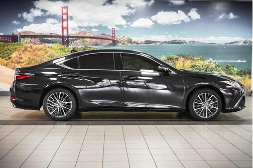 2024 Lexus ES 350 Base