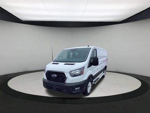 2024 Ford Transit-250 
