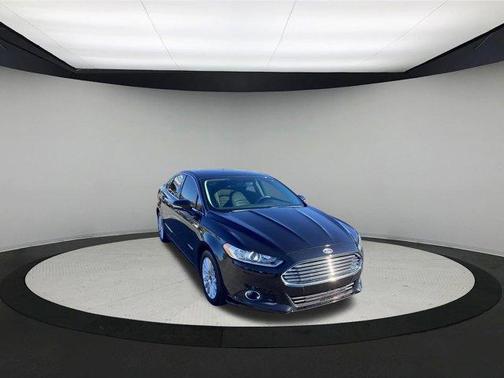 2013 Ford Fusion Hybrid SE