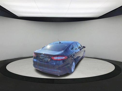 2013 Ford Fusion Hybrid SE