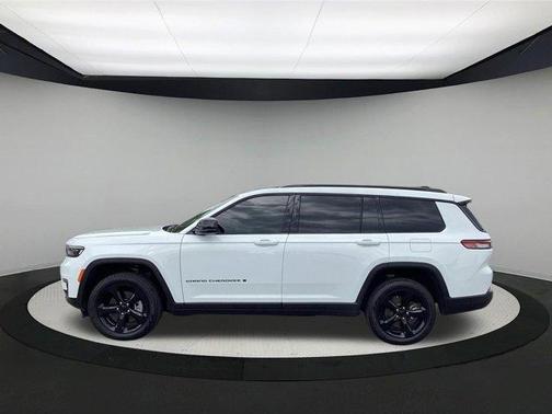 Bright White Clearcoat 2025 Jeep Grand Cherokee L Limited