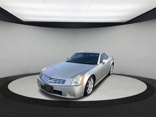 2008 Cadillac XLR