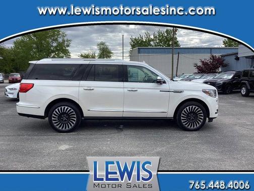 White Platinum Tri-Coat Metallic 2019 Lincoln Navigator L Black Label