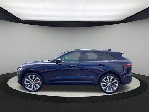 2024 Jaguar F-PACE P400 R-Dynamic S