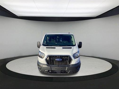 2024 Ford Transit-250 