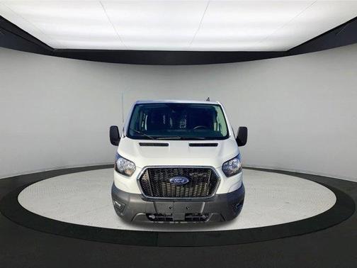 2024 Ford Transit-250 