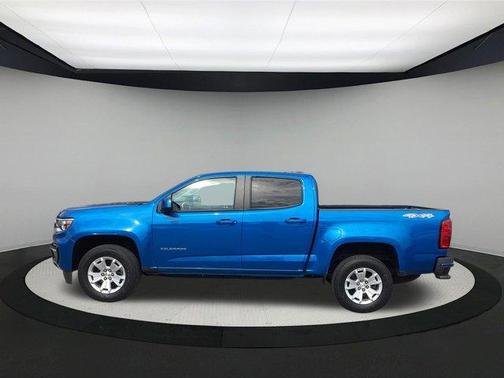 Bright Blue Metallic 2022 Chevrolet Colorado LT