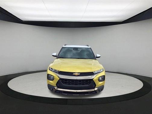 Nitro Yellow 2023 Chevrolet Trailblazer ACTIV