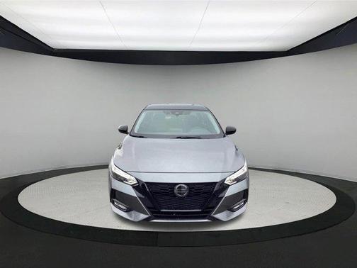 2 Tone Gray / Black Roof 2023 Nissan Sentra SR