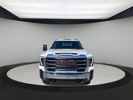 2025 GMC Sierra 2500 SLE