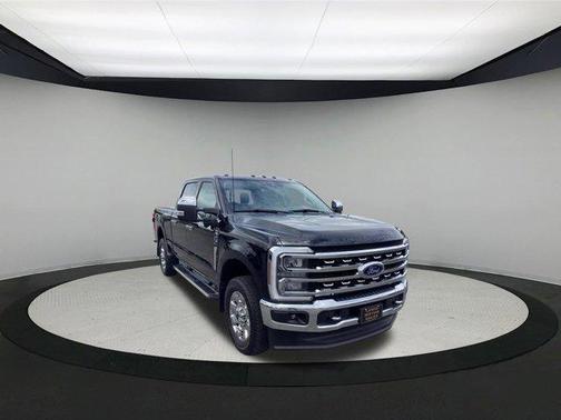 2024 Ford F-350 Lariat Super Duty