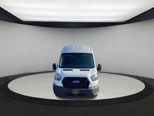 Oxford White 2024 Ford Transit-250 Base
