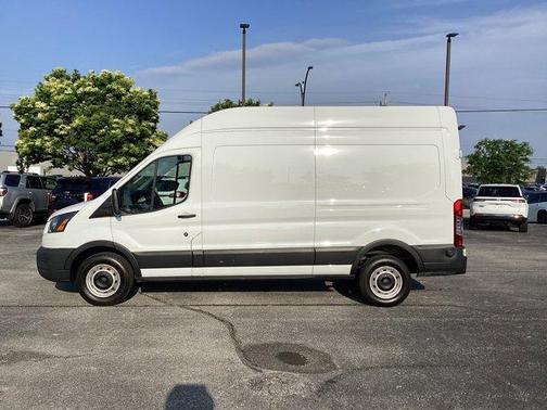 Oxford White 2024 Ford Transit-250 Base