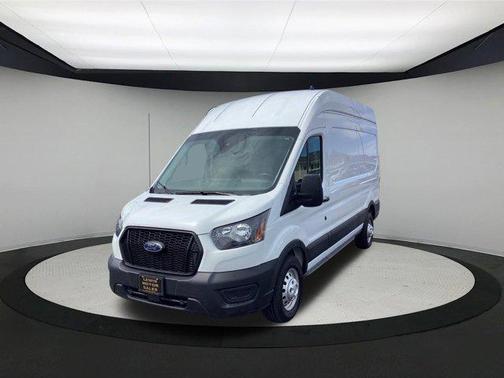 2022 Ford Transit-250 Base