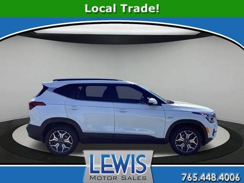 Snow White Pearl 2023 Kia Seltos EX