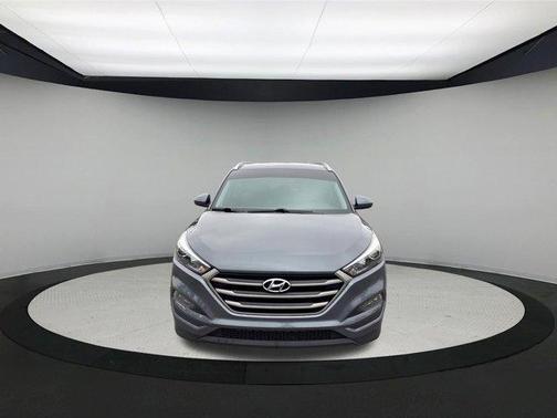 Coliseum Grey 2016 Hyundai TUCSON SE