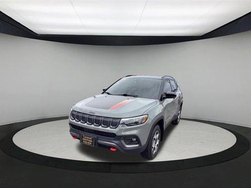 Sting Gray Clearcoat 2022 Jeep Compass Trailhawk