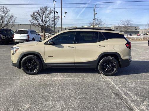2022 GMC Terrain AT4
