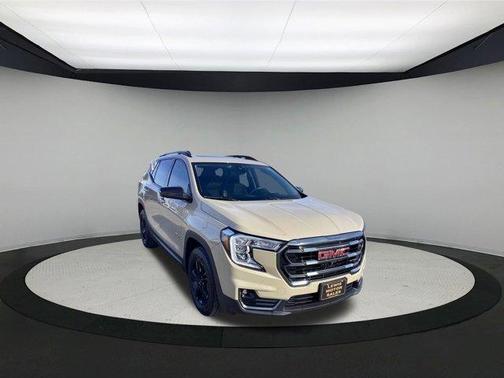 2022 GMC Terrain AT4