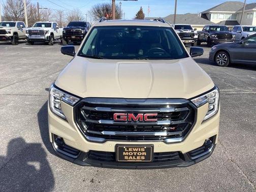 2022 GMC Terrain AT4