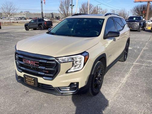 2022 GMC Terrain AT4