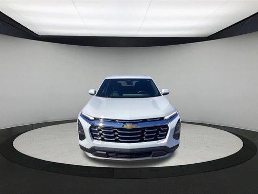 Summit White 2025 Chevrolet Equinox LT
